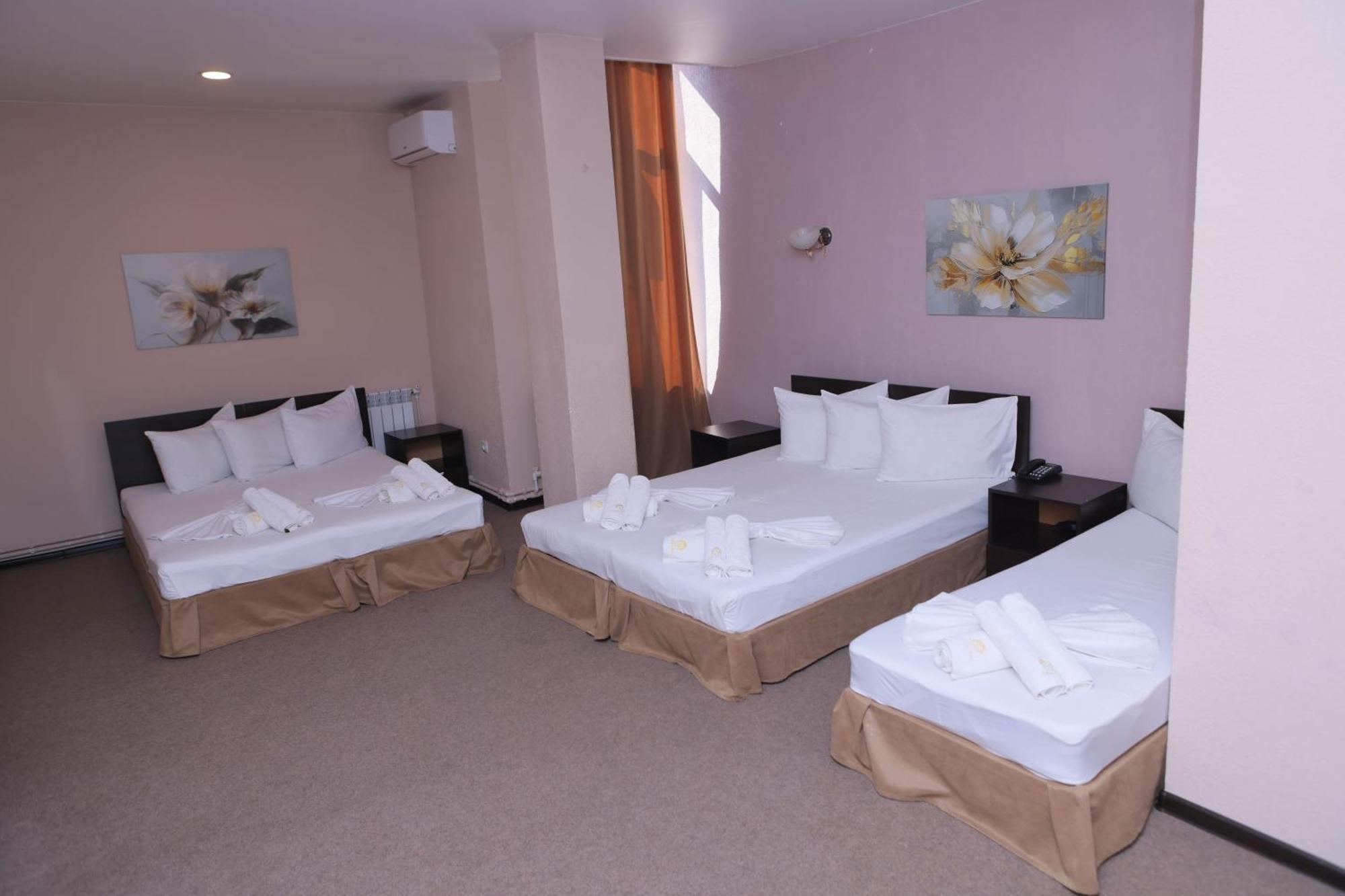Richmind Hotel Vagharshapat Exteriér fotografie
