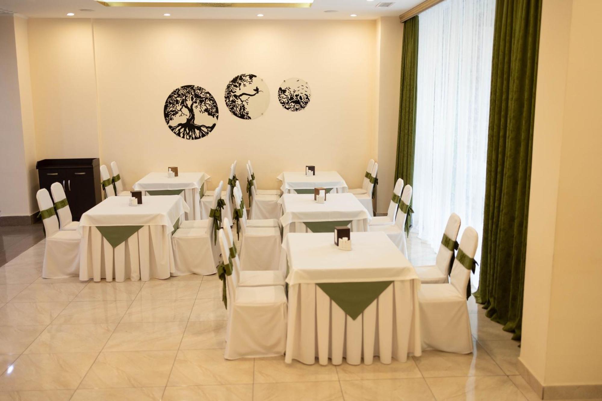 Richmind Hotel Vagharshapat Exteriér fotografie