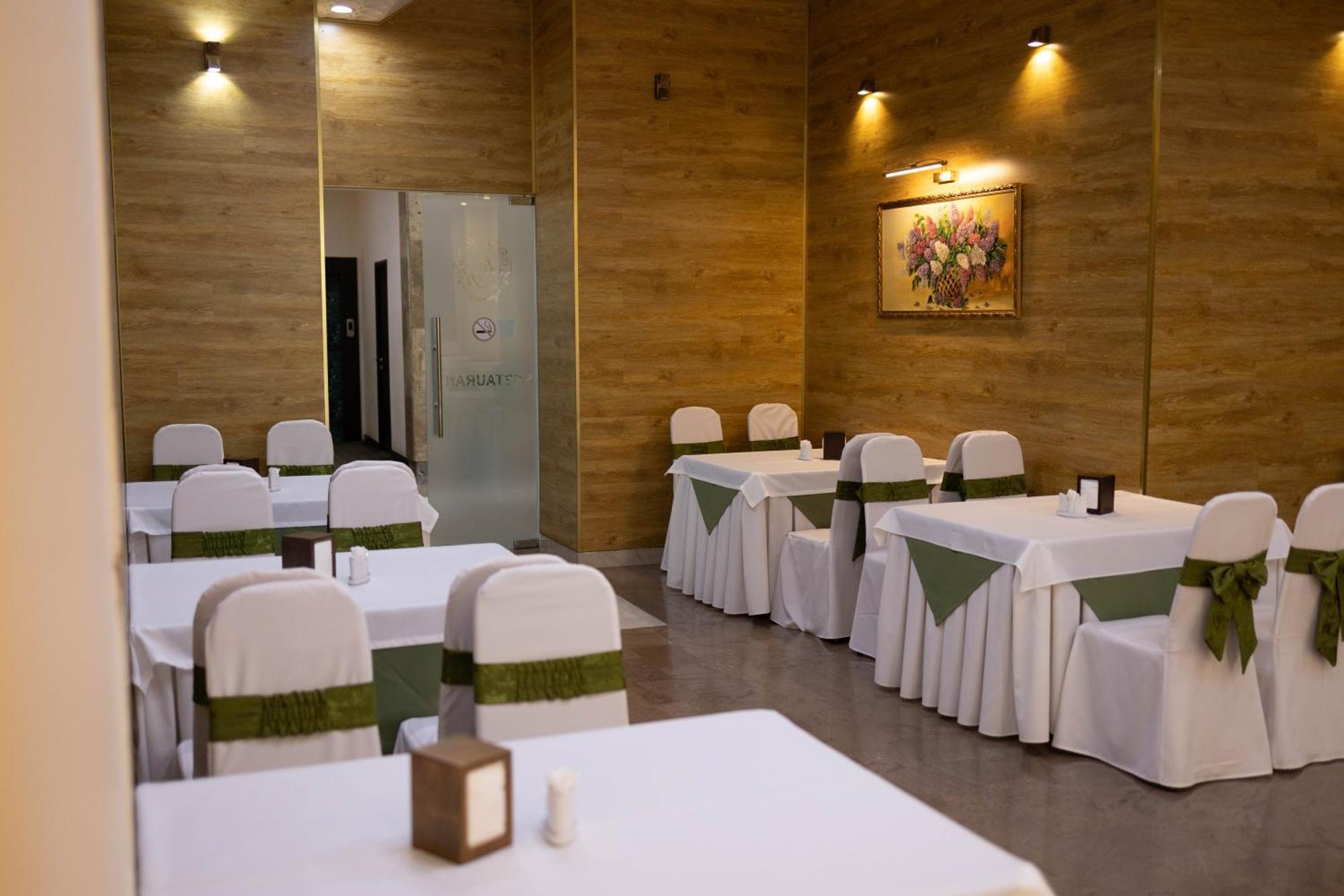 Richmind Hotel Vagharshapat Exteriér fotografie