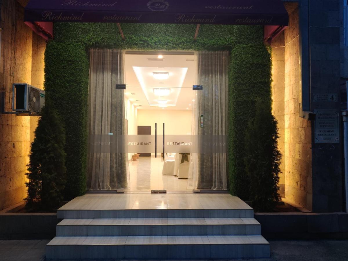 Richmind Hotel Vagharshapat Exteriér fotografie